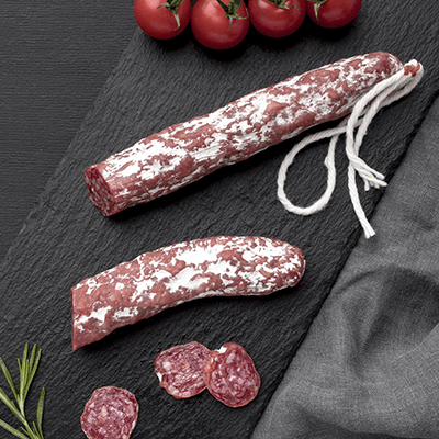 La Salsiccia Secca Lucana: Un Gioiello della Tradizione Culinaria - Terramia