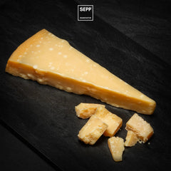 Formaggio a pasta dura Gran'SEPP prodotto con latte di fieno di montagna